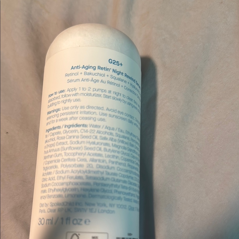 Anti-Aging Retinol Night Serum - White